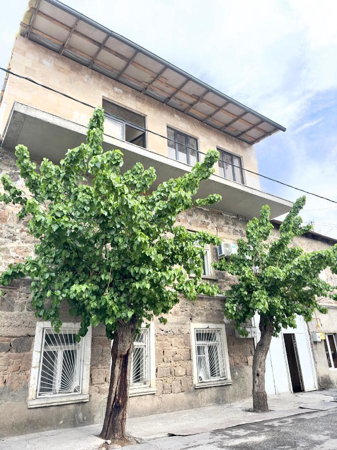 Nunson Guest House Yerevan Exterior photo